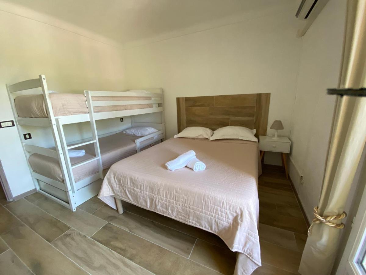 Hotel Carina Апт Екстер'єр фото