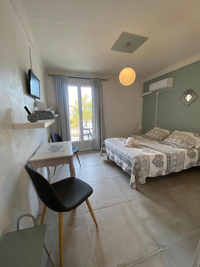 Hotel Carina Апт Екстер'єр фото