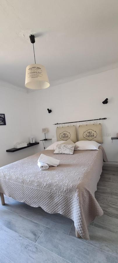 Hotel Carina Апт Екстер'єр фото